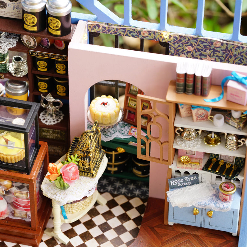 Puzziv 1: 24 DIY Dollhouse Kit (Rose Garden Tea House)