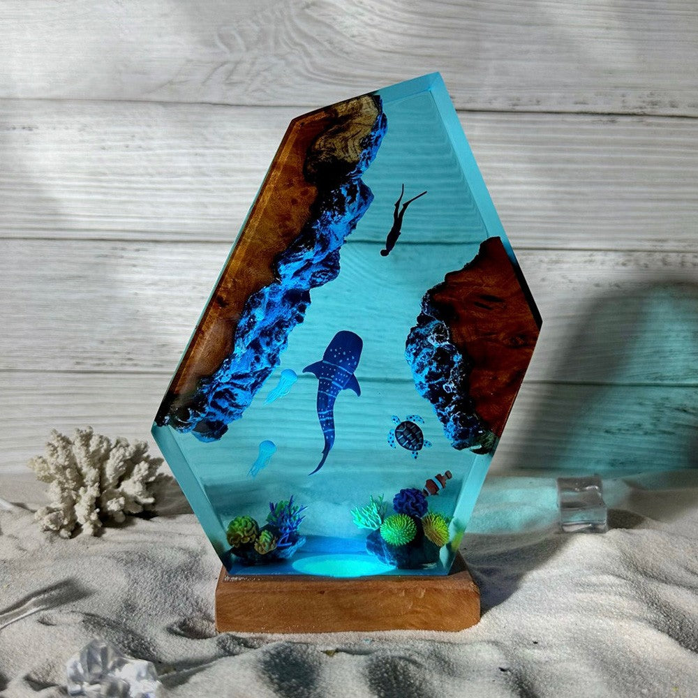 HOT SELL❗❗ Whale shark and Diver Resin Night Light