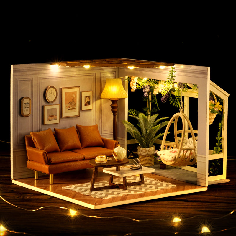 Puzziv  1: 24 DIY Dollhouse Kit (Warm Moment)